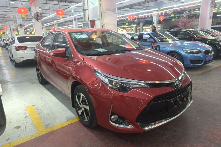 Used Toyota Levin 2017 Revised 185T CVT Elite Edition China V Standard Front Right 45 Deg