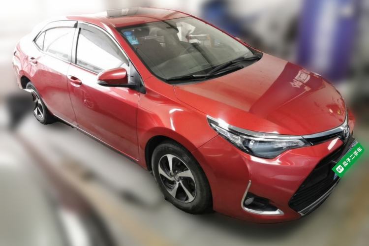 Used Toyota Levin 2017 Revised 185T CVT Elite Edition China V Standard Front Right 45 Deg