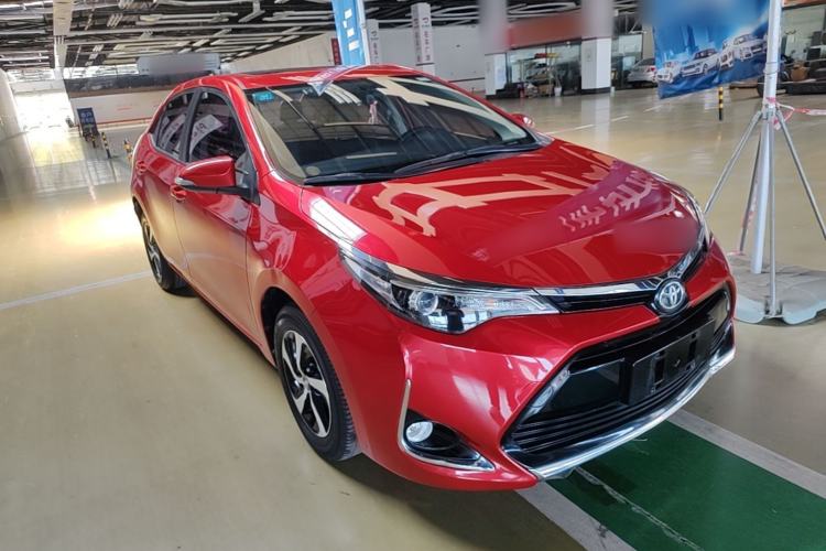 Used Toyota Levin 2017 Revised 185T CVT Elite Edition China V Standard Front Right 45 Deg
