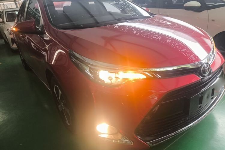 Used Toyota Levin 2017 Revised 185T CVT Elite Edition China V Standard Front Right 45 Deg