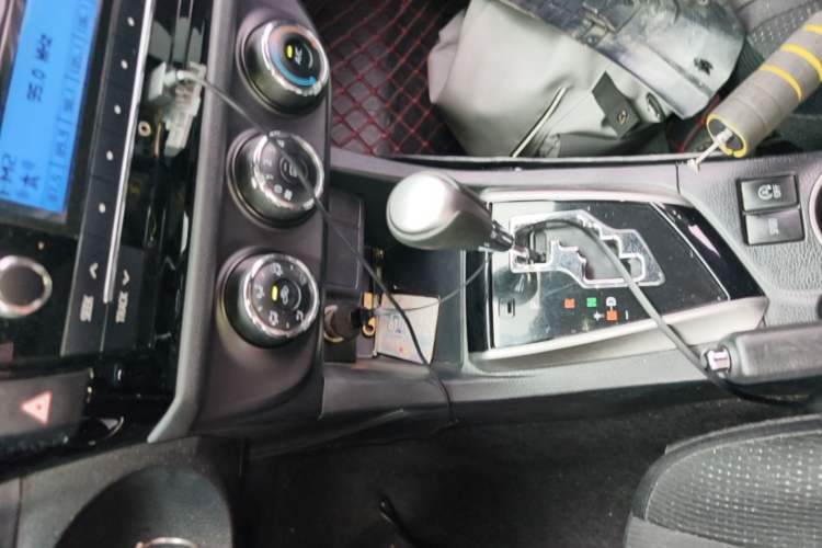 Used Toyota Levin 2017 1.2T G CVT Elite Edition Gear Lever