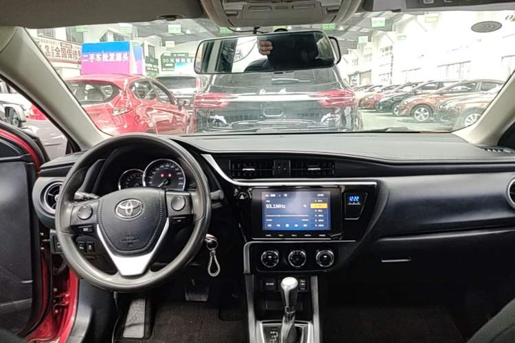 Used Toyota Levin 2017 Revised 185T CVT Elite Edition China V Standard Headliner