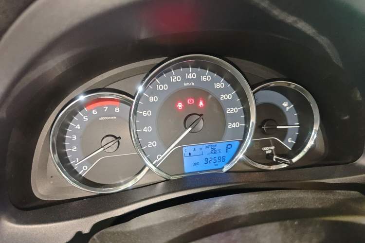 Used Toyota Levin 2017 Revised 185T CVT Elite Edition China V Standard Instrument Cluster