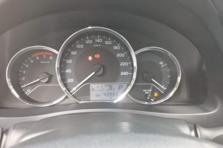 Used Toyota Levin 2017 Revised 185T CVT Elite Edition China V Standard Instrument Cluster