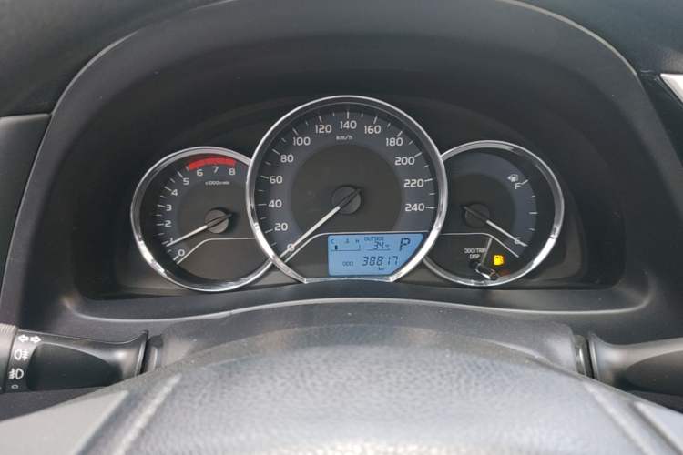 Used Toyota Levin 2017 Revised 185T CVT Elite Edition China V Standard Instrument Cluster
