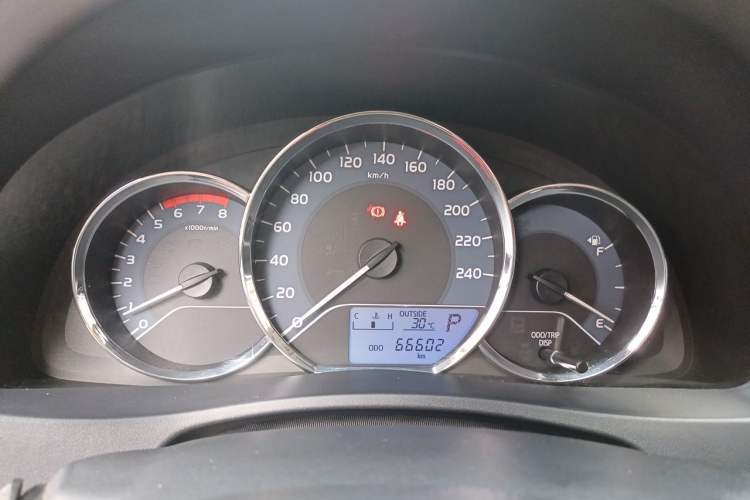 Used Toyota Levin 2017 Revised 185T CVT Elite Edition China V Standard Instrument Cluster