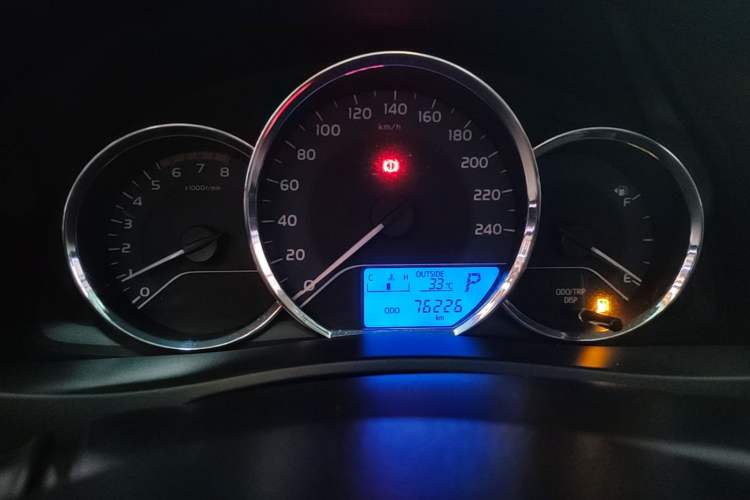 Used Toyota Levin 2017 Revised 185T CVT Elite Edition China V Standard Instrument Cluster