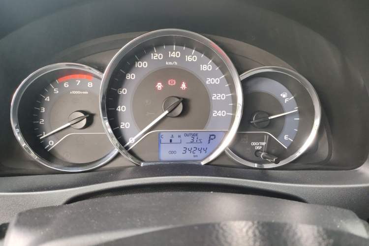 Used Toyota Levin 2017 Revised Version 185T CVT Elite Edition China VI Standard Instrument Cluster