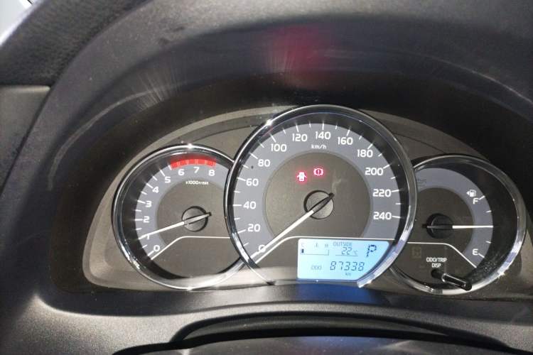 Used Toyota Levin 2017 Revised Version 185T CVT Elite Edition China VI Standard Instrument Cluster