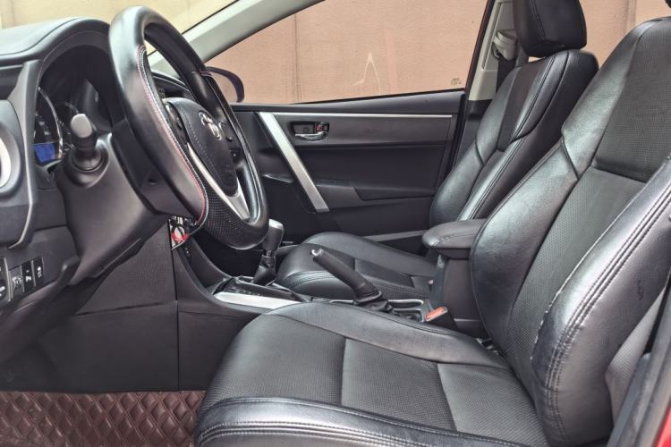 Used Toyota Levin 2017 Revised 185T CVT Elite Edition China V Standard Interior 1