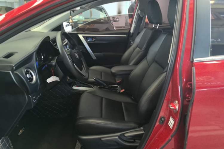 Used Toyota Levin 2017 Revised 185T CVT Elite Edition China V Standard Left Front Seat
