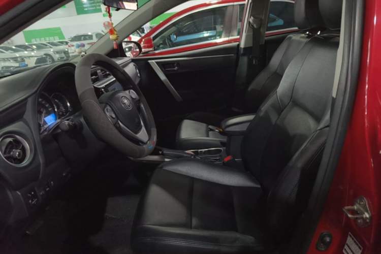 Used Toyota Levin 2017 Revised 185T CVT Elite Edition China V Standard Left Front Seat
