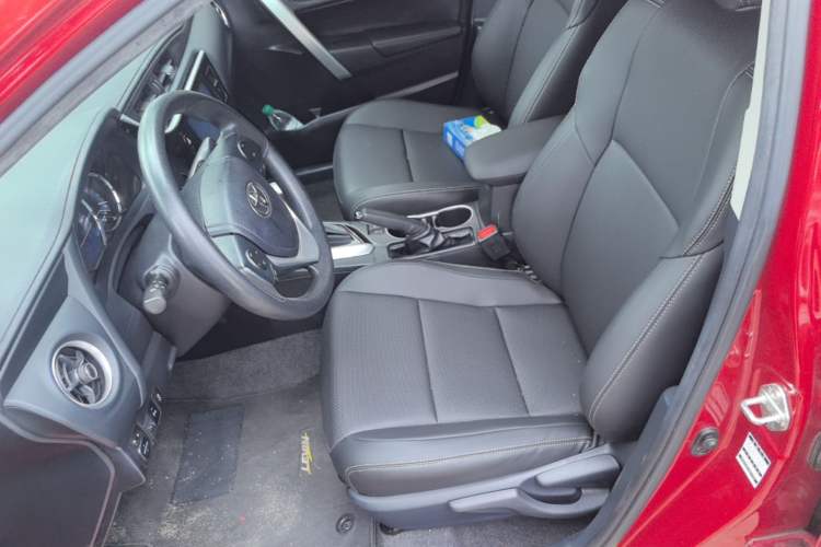 Used Toyota Levin 2017 Revised 185T CVT Elite Edition China V Standard Left Front Seat