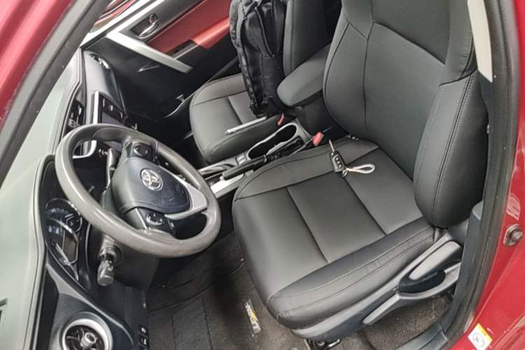 Used Toyota Levin 2017 Revised 185T CVT Elite Edition China V Standard Left Front Seat