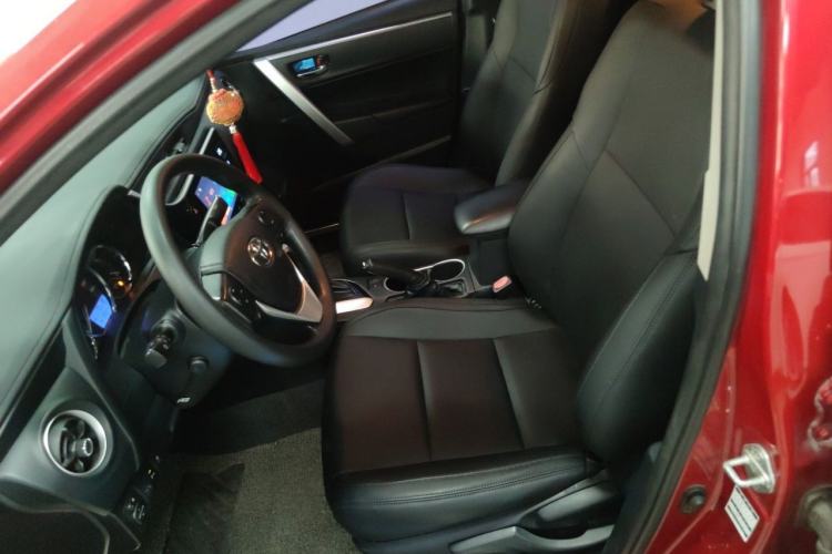 Used Toyota Levin 2017 Revised 185T CVT Elite Edition China V Standard Left Front Seat