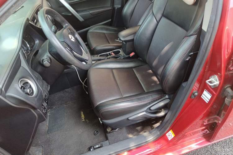 Used Toyota Levin 2017 Revised Version 185T CVT Elite Edition China VI Standard Left Front Seat
