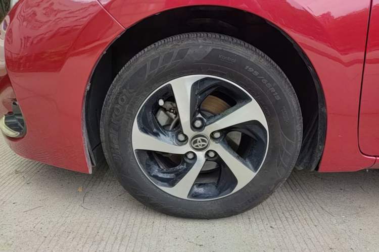 Used Toyota Levin 2017 Revised 185T CVT Elite Edition China V Standard Left Front Wheel Hub