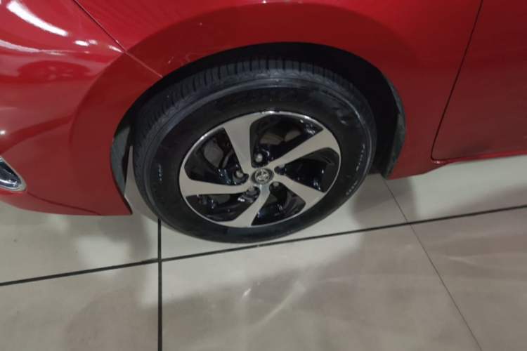 Used Toyota Levin 2017 Revised 185T CVT Elite Edition China V Standard Left Front Wheel Hub