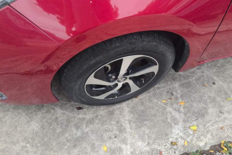 Used Toyota Levin 2017 Revised 185T CVT Elite Edition China V Standard Left Front Wheel Hub