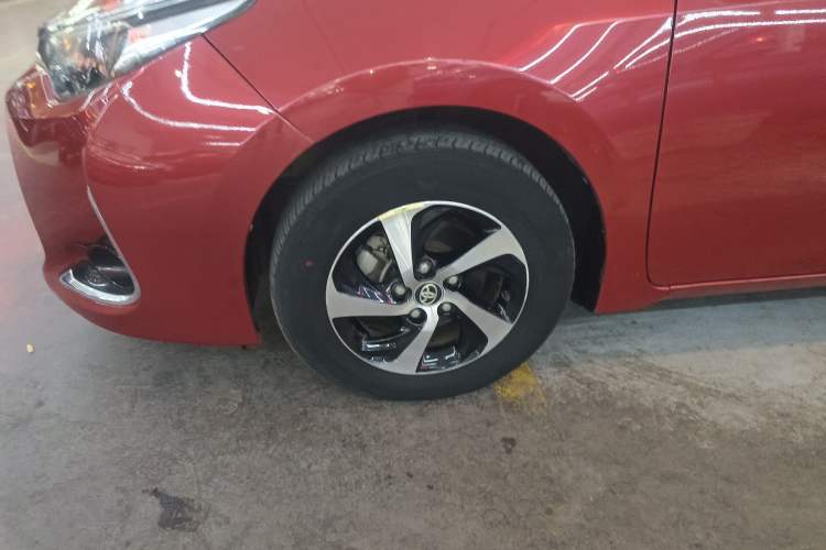 Used Toyota Levin 2017 Revised 185T CVT Elite Edition China V Standard Left Front Wheel Hub