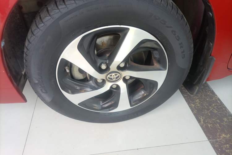 Used Toyota Levin 2017 Revised 185T CVT Elite Edition China V Standard Left Front Wheel Hub