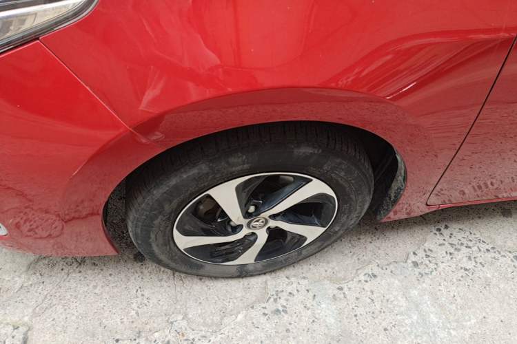 Used Toyota Levin 2017 Revised 185T CVT Elite Edition China V Standard Left Front Wheel Hub