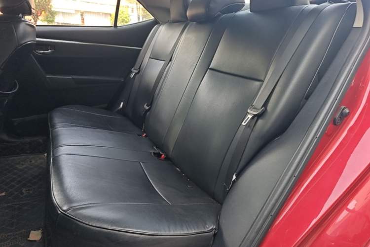 Used Toyota Levin 2017 Revised 185T CVT Elite Edition China V Standard Left Rear Seat
