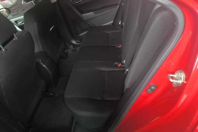 Used Toyota Levin 2017 Revised 185T CVT Elite Edition China V Standard Left Rear Seat