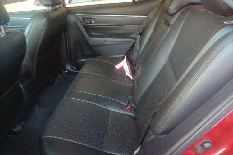 Used Toyota Levin 2017 Revised 185T CVT Elite Edition China V Standard Left Rear Seat