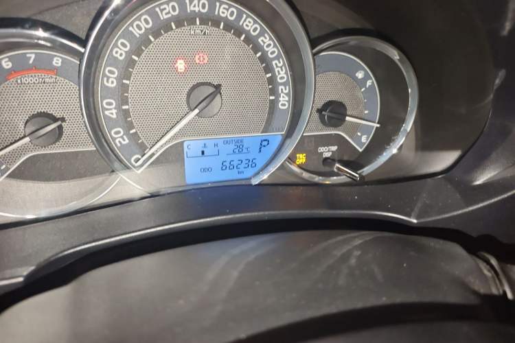 Used Toyota Levin 2017 1.2T G CVT Elite Edition Odometer Close Up