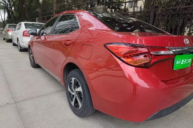 Used Toyota Levin 2017 Revised 185T CVT Elite Edition China V Standard Rear Left 45 Deg