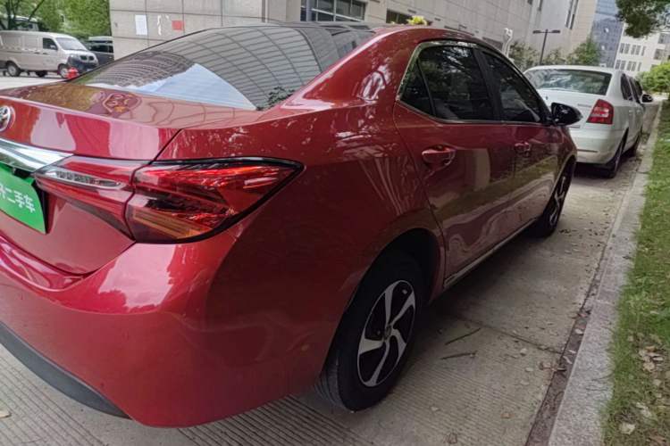 Used Toyota Levin 2017 Revised 185T CVT Elite Edition China V Standard Rear Right 45 Deg