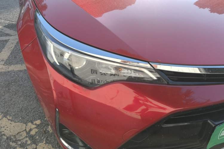 Used Toyota Levin 2017 Revised 185T CVT Elite Edition China V Standard Right Front Headlight