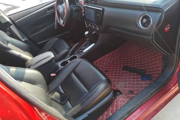 Used Toyota Levin 2017 Revised 185T CVT Elite Edition China V Standard Right Front Seat