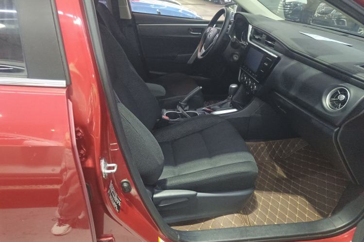 Used Toyota Levin 2017 Revised 185T CVT Elite Edition China V Standard Right Front Seat