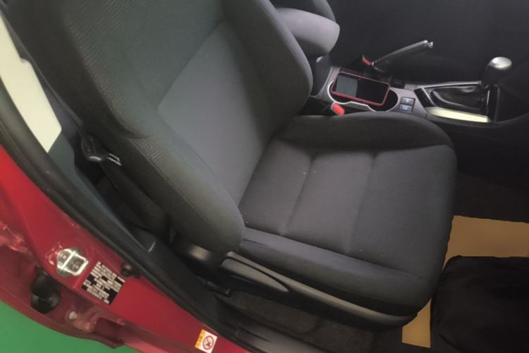 Used Toyota Levin 2017 Revised 185T CVT Elite Edition China V Standard Right Front Seat