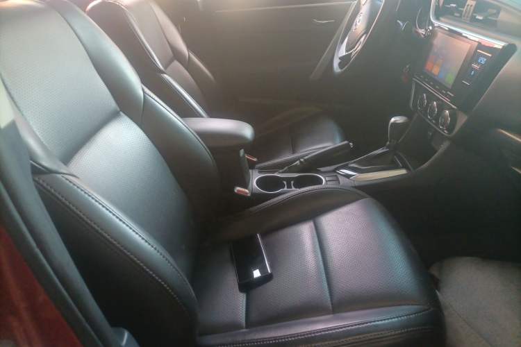Used Toyota Levin 2017 Revised 185T CVT Elite Edition China V Standard Right Front Seat
