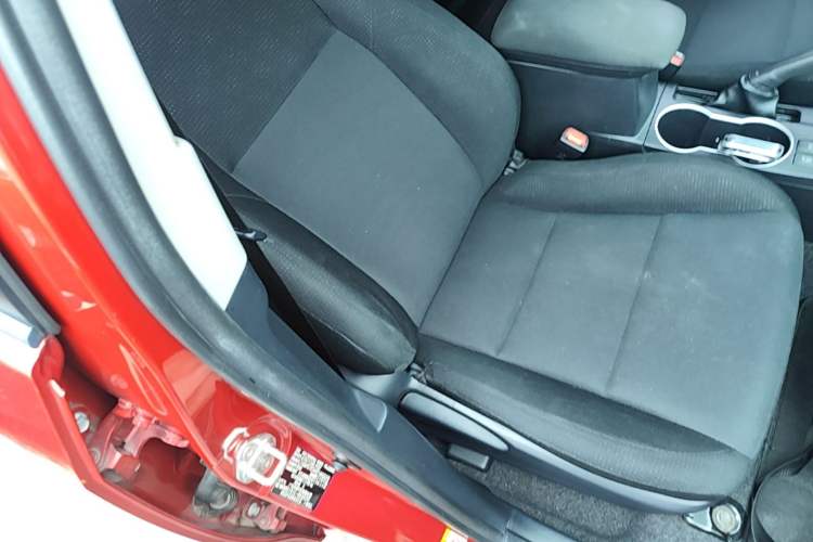 Used Toyota Levin 2017 Revised 185T CVT Elite Edition China V Standard Right Front Seat