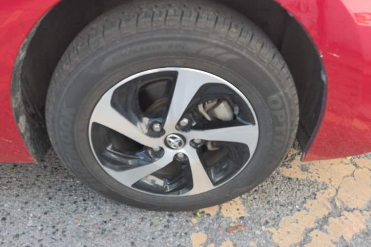 Used Toyota Levin 2017 Revised 185T CVT Elite Edition China V Standard Right Front Wheel Hub