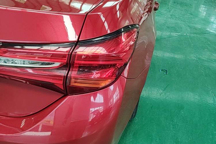 Used Toyota Levin 2017 Revised 185T CVT Elite Edition China V Standard Right Rear Taillight