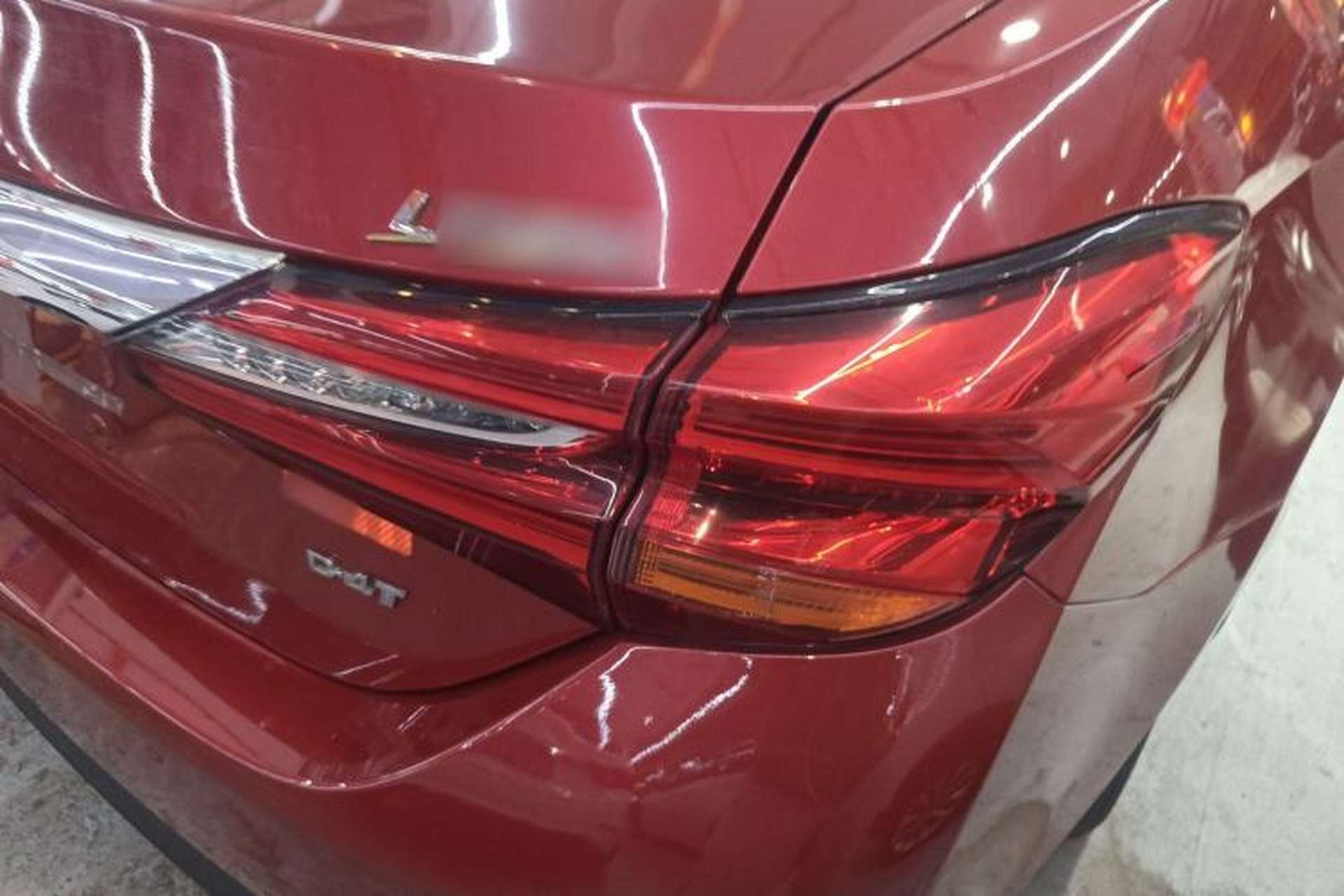 Used Toyota Levin 2017 Revised 185T CVT Elite Edition China V Standard Right Rear Taillight