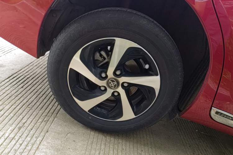 Used Toyota Levin 2017 Revised 185T CVT Elite Edition China V Standard Right Rear Wheel Hub