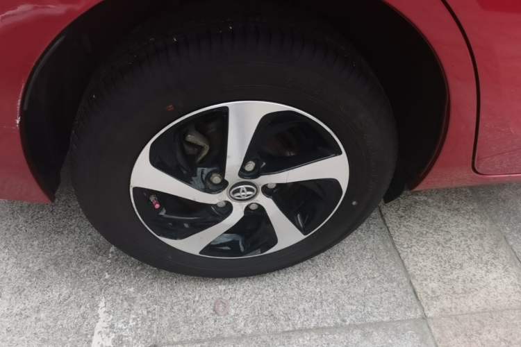 Used Toyota Levin 2017 Revised 185T CVT Elite Edition China V Standard Right Rear Wheel Hub