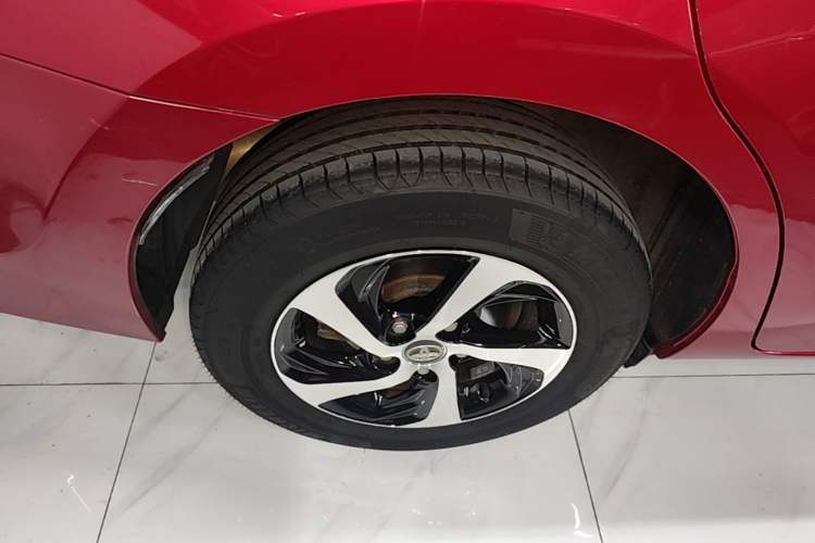 Used Toyota Levin 2017 Revised 185T CVT Elite Edition China V Standard Right Rear Wheel Hub