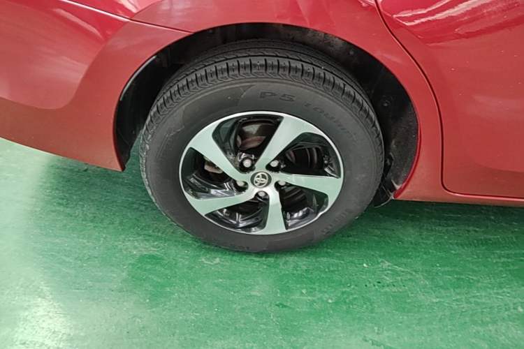 Used Toyota Levin 2017 Revised 185T CVT Elite Edition China V Standard Right Rear Wheel Hub