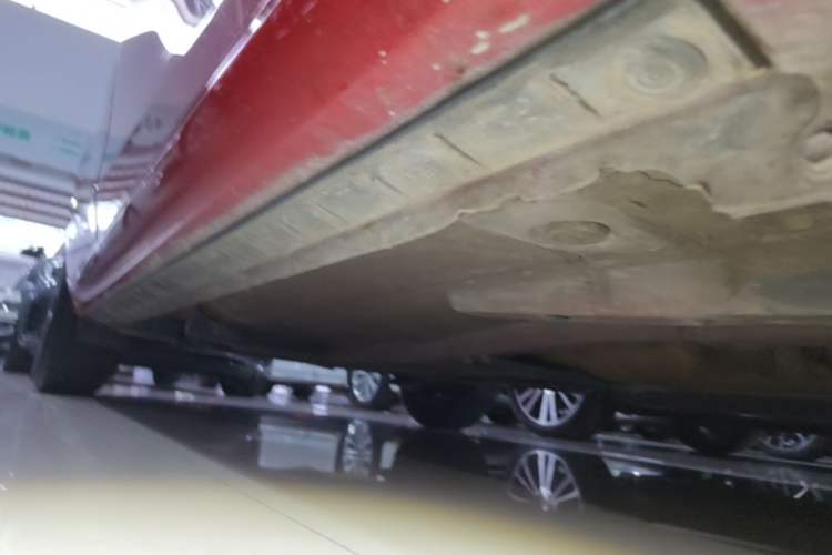 Used Toyota Levin 2017 Revised 185T CVT Elite Edition China V Standard Right Side Sill
