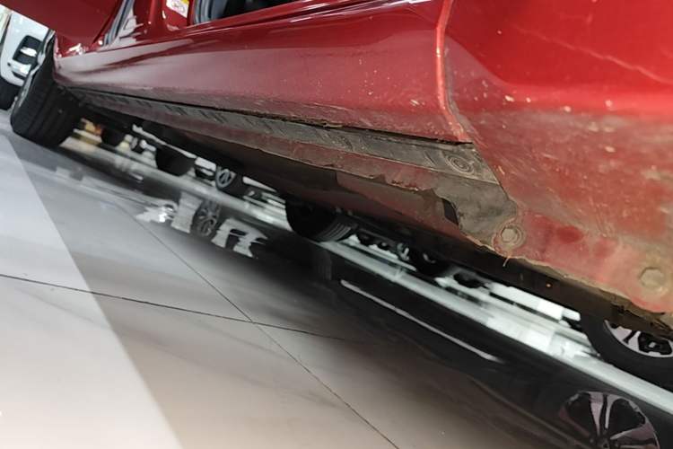 Used Toyota Levin 2017 Revised 185T CVT Elite Edition China V Standard Right Side Sill