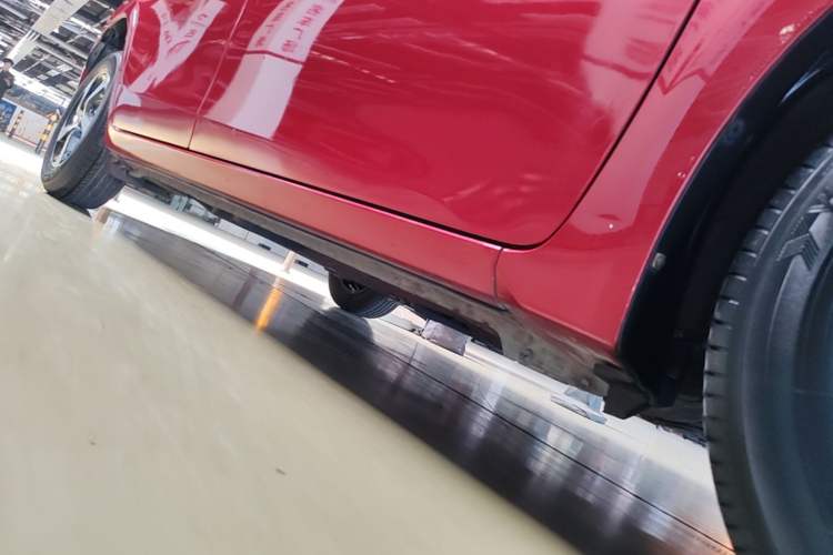 Used Toyota Levin 2017 Revised 185T CVT Elite Edition China V Standard Right Side Sill