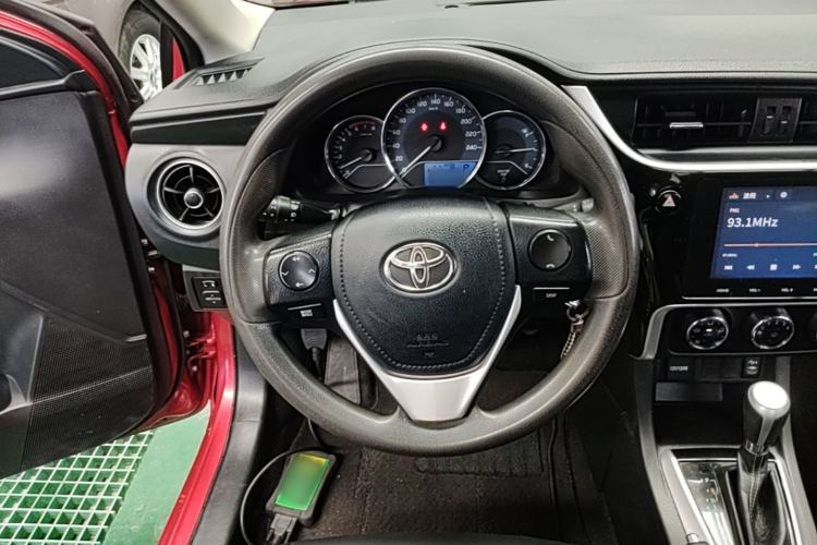 Used Toyota Levin 2017 Revised 185T CVT Elite Edition China V Standard Steering Wheel