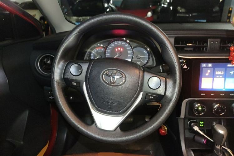 Used Toyota Levin 2017 Revised Version 185T CVT Elite Edition China VI Standard Steering Wheel